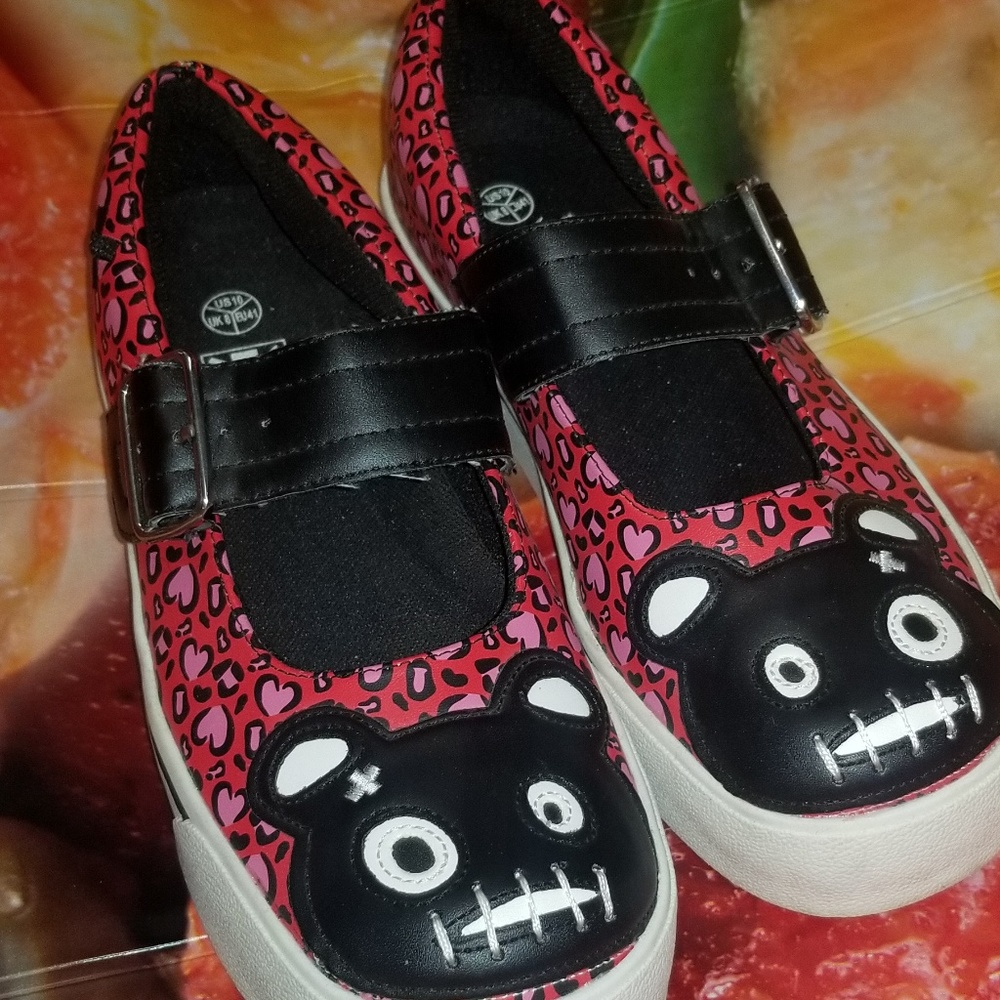 TUC MARY JANE BEAR SHOES 10